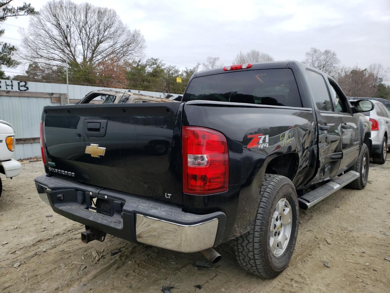 Photo 4 from auction – 2011 CHEVROLET SILVERADO with VIN 3GCPKSE3XBG326779