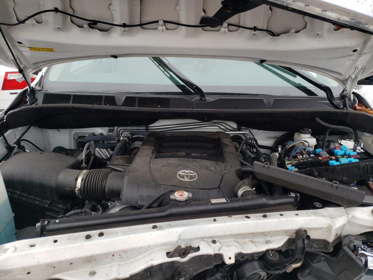 Photo 7 from auction – 2018 TOYOTA SEQUOIA LI with VIN 5TDKY5G16JS071389