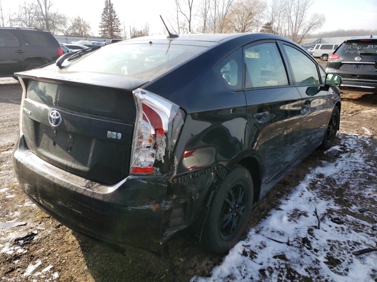Photo 4 from auction – 2013 TOYOTA PRIUS with VIN JTDKN3DU6D5638366