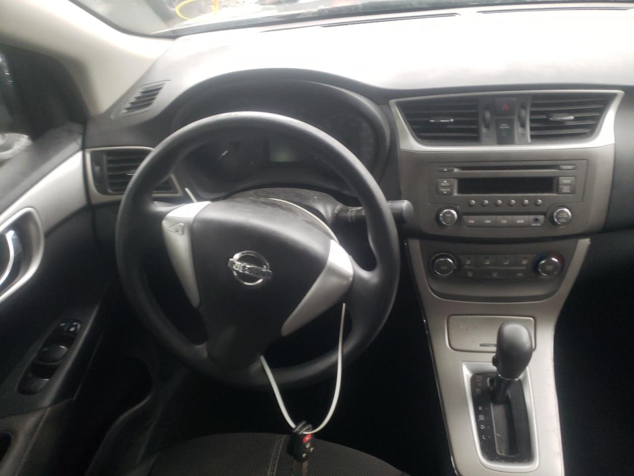 Photo 9 from auction – 2014 NISSAN SENTRA S with VIN 3N1AB7AP0EL642931