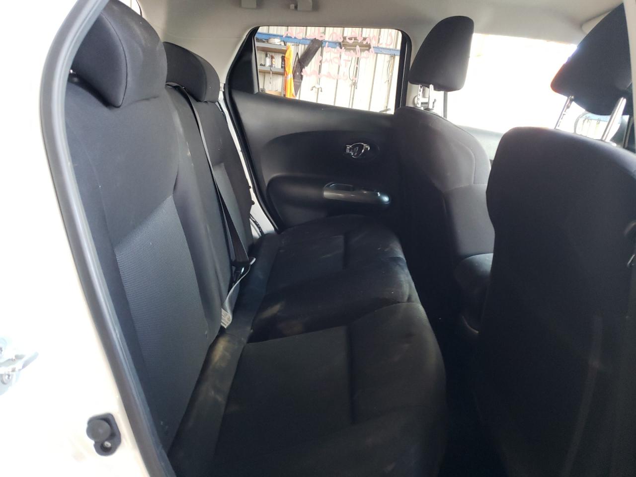 Photo 6 from auction – 2014 NISSAN JUKE S with VIN JN8AF5MV0ET481836