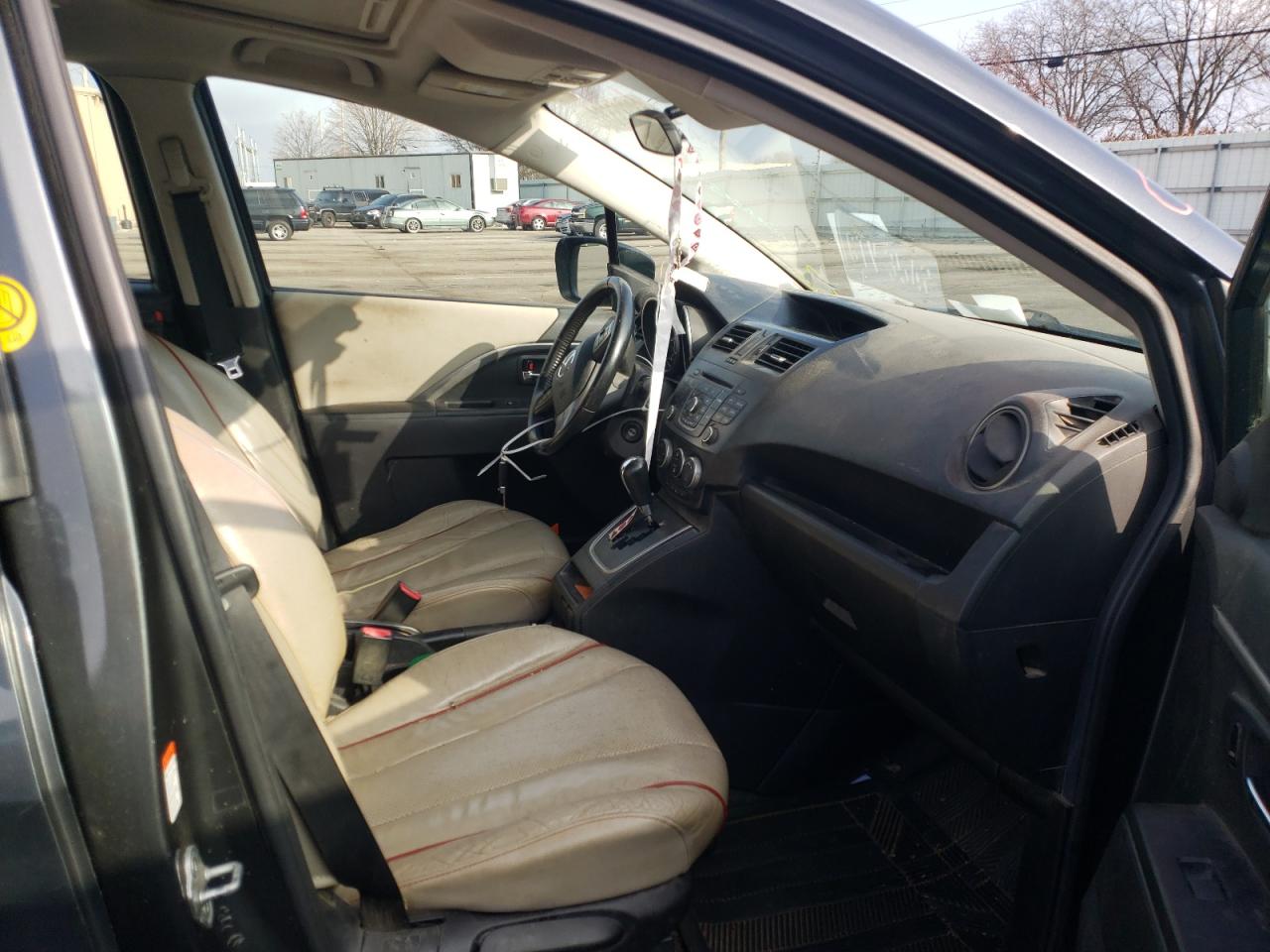 Photo 5 from auction – 2012 MAZDA 5 with VIN JM1CW2DL6C0112401