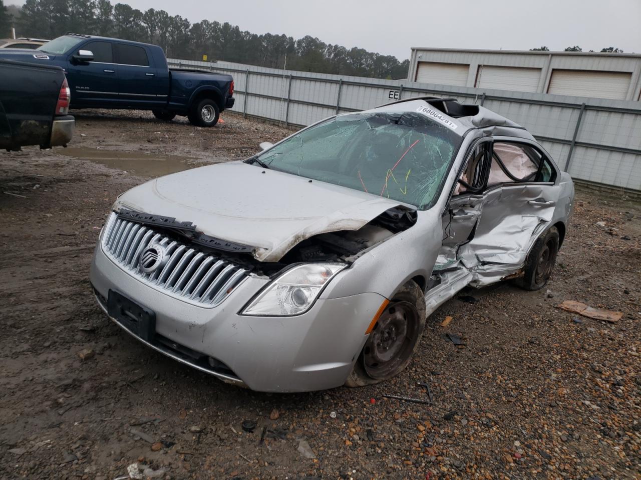 Photo 2 from auction – 2010 MERCURY MILAN PREM with VIN 3MEHM0JG5AR633161