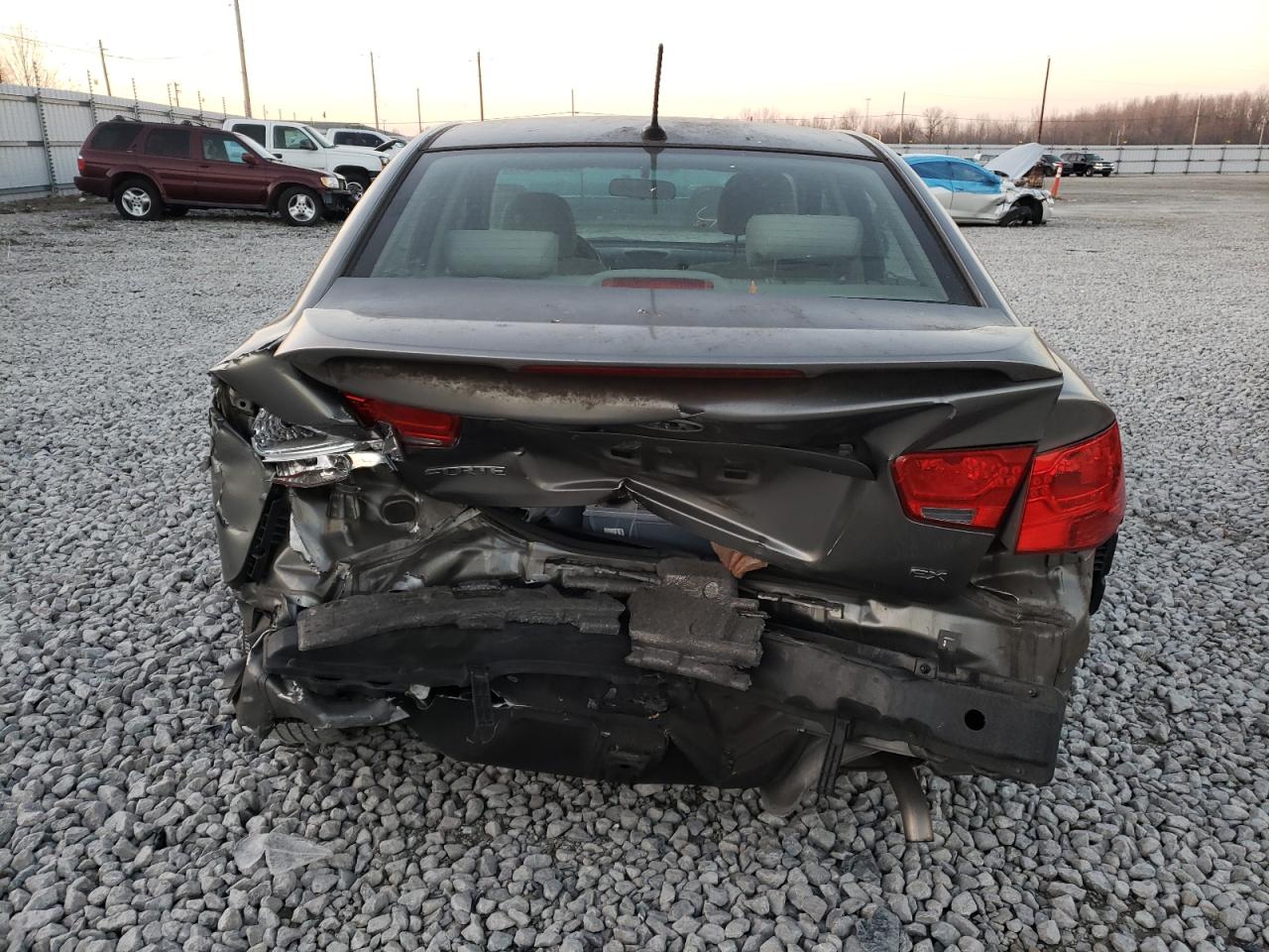 Photo 9 from auction – 2012 KIA FORTE EX with VIN KNAFU4A28C5629774