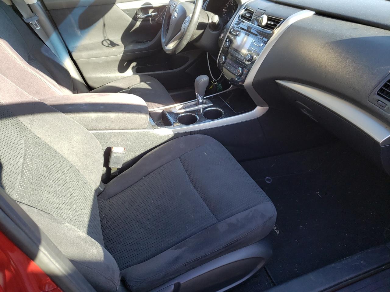 Photo 5 from auction – 2014 NISSAN ALTIMA 2.5 with VIN 1N4AL3AP2EC177055