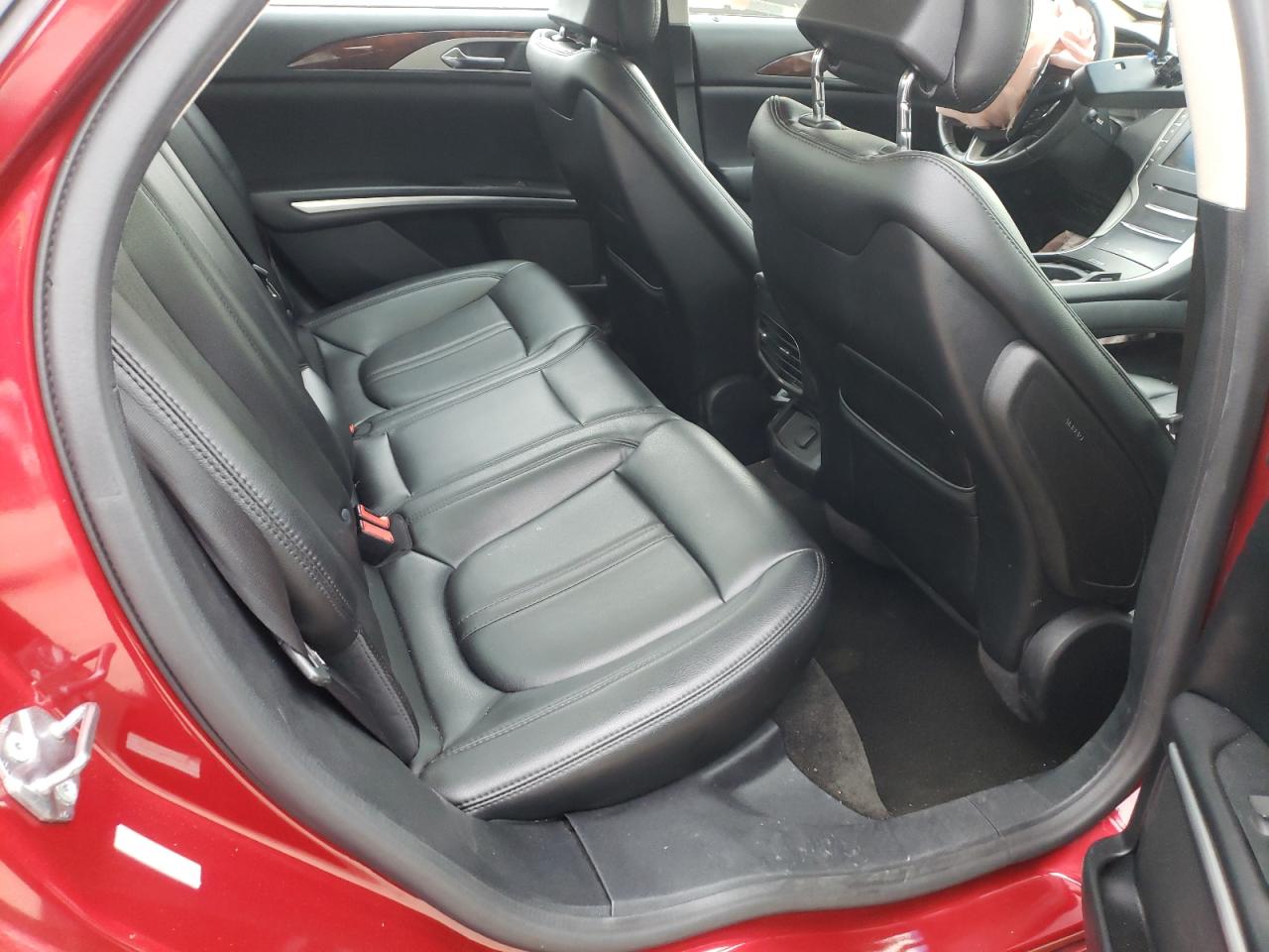 Photo 6 from auction – 2016 LINCOLN MKZ with VIN 3LN6L2G9XGR622886