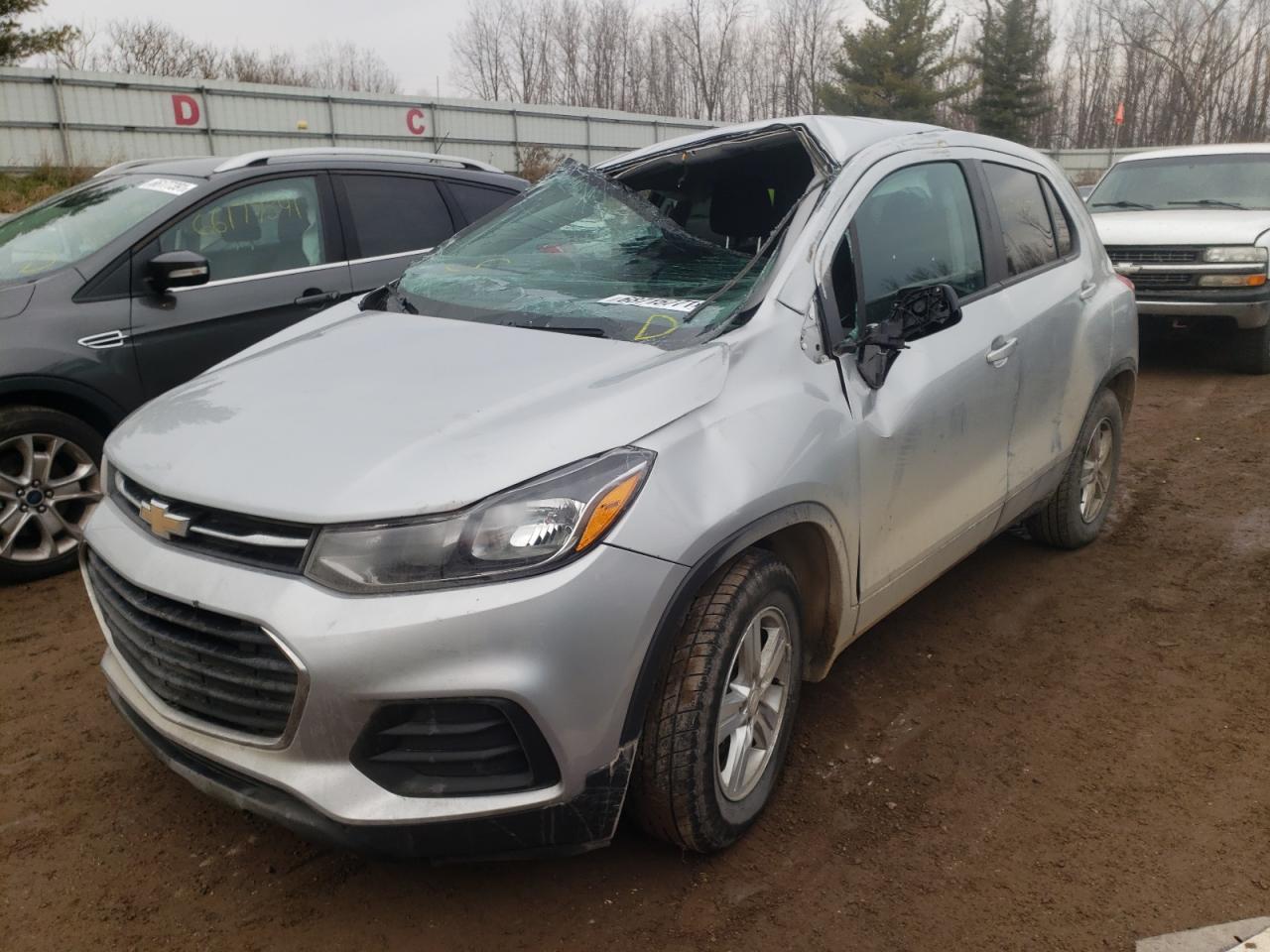 Photo 2 from auction – 2019 CHEVROLET TRAX LS with VIN 3GNCJKSB8KL194858