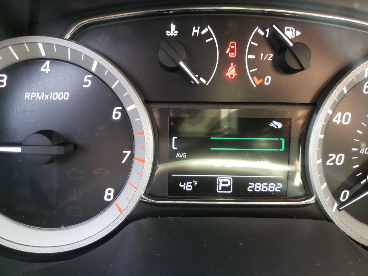Photo 8 from auction – 2013 NISSAN SENTRA S with VIN 3N1AB7AP1DL693014