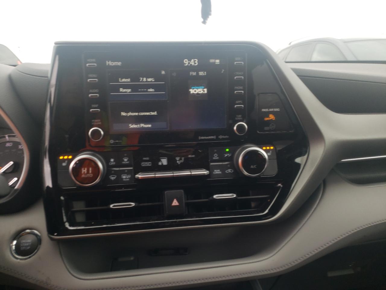 Photo 9 from auction – 2022 TOYOTA HIGHLANDER with VIN 5TDGZRBH3NS561017
