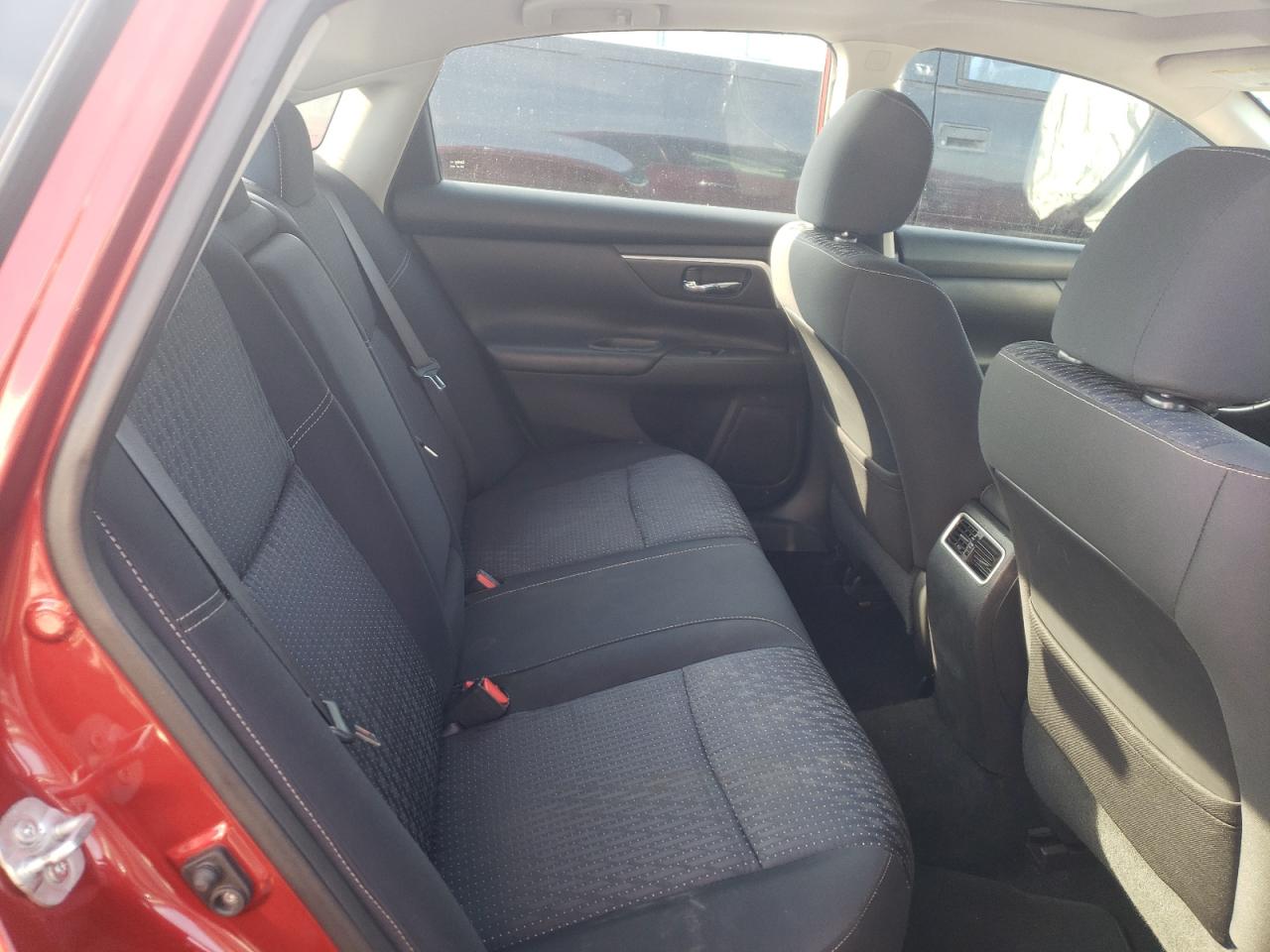 Photo 6 from auction – 2016 NISSAN ALTIMA 2.5 with VIN 1N4AL3AP6GC148970