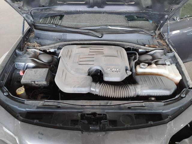 Photo 7 from auction – 2019 CHRYSLER 300 TOURIN with VIN 2C3CCAAG7KH740752