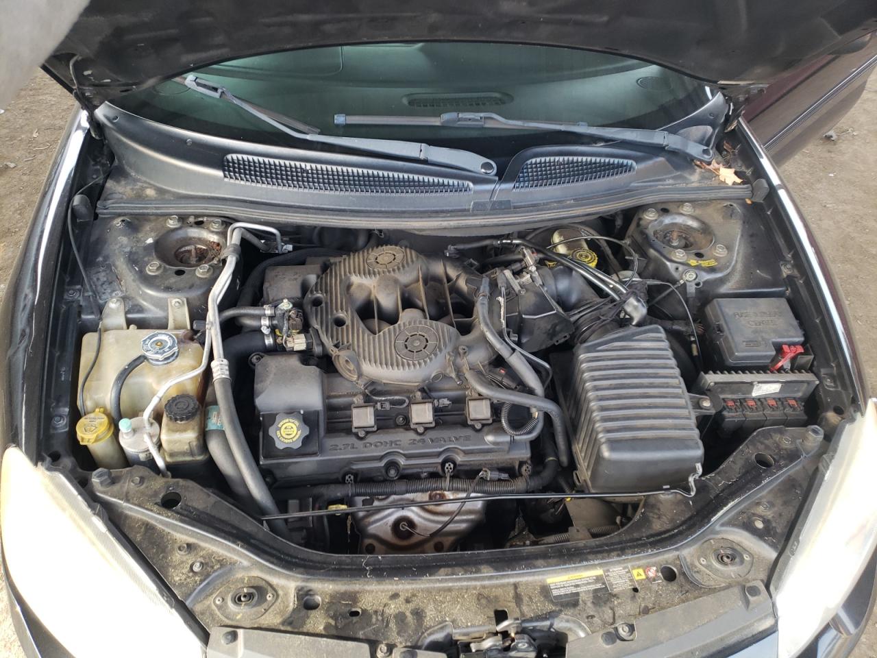 Photo 7 from auction – 2004 CHRYSLER SEBRING LX with VIN 1C3EL55R94N239934