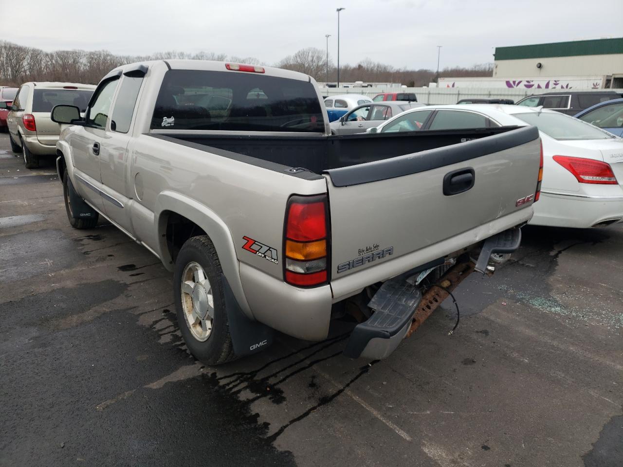 Photo 3 from auction – 2005 GMC NEW SIERRA with VIN 1GTEK19B15E155726