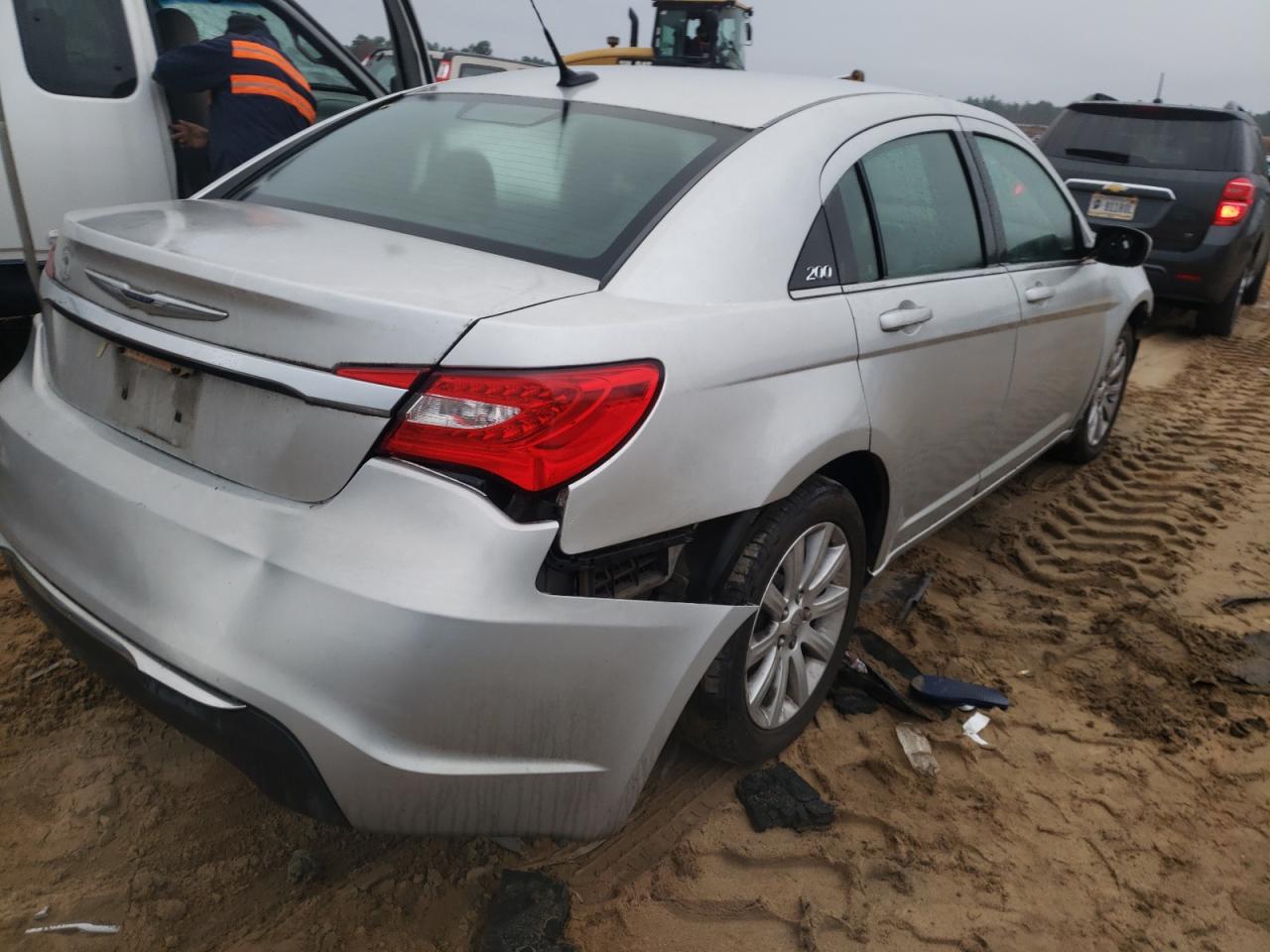 Photo 4 from auction – 2011 CHRYSLER 200 TOURIN with VIN 1C3BC1FB7BN511715