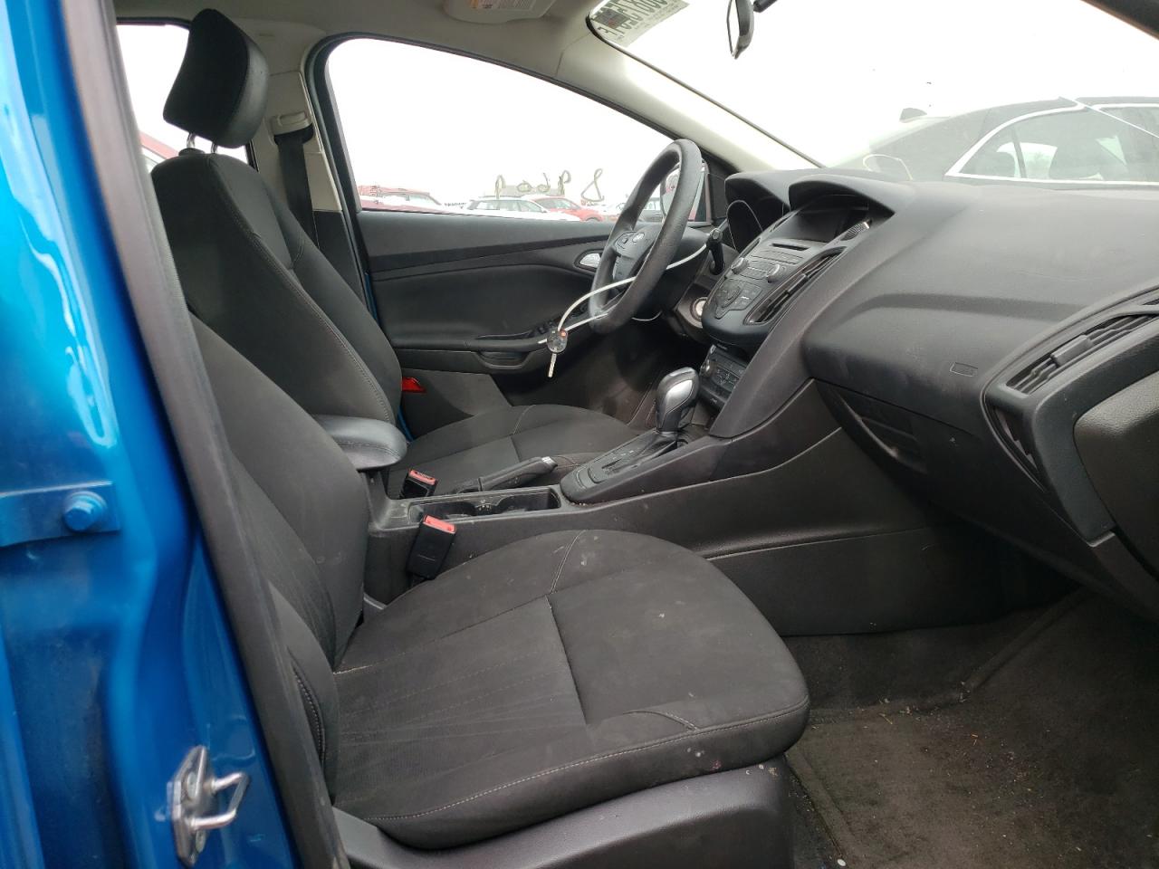 Photo 5 from auction – 2015 FORD FOCUS SE with VIN 1FADP3K28FL330138