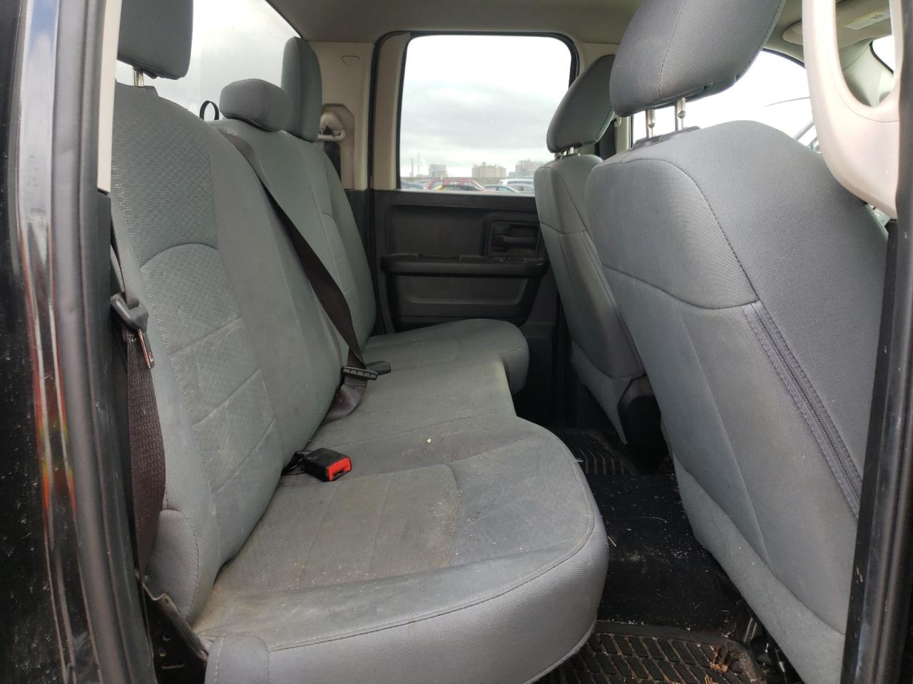 Photo 6 from auction – 2017 RAM 1500 ST with VIN 1C6RR6FGXHS847135