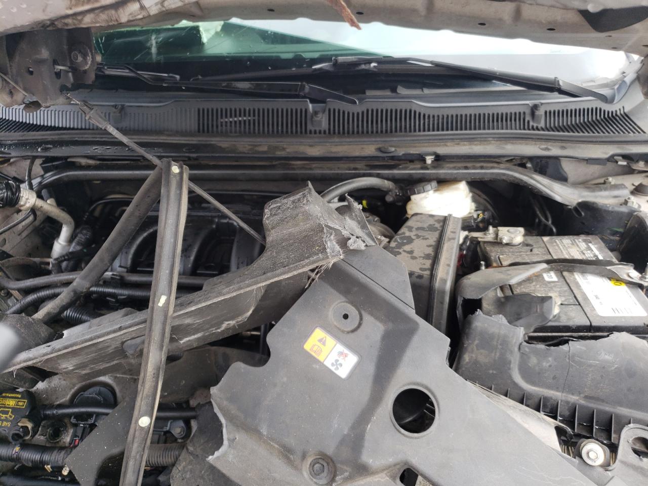 Photo 7 from auction – 2010 FORD TAURUS LIM with VIN 1FAHP2FW0AG142997