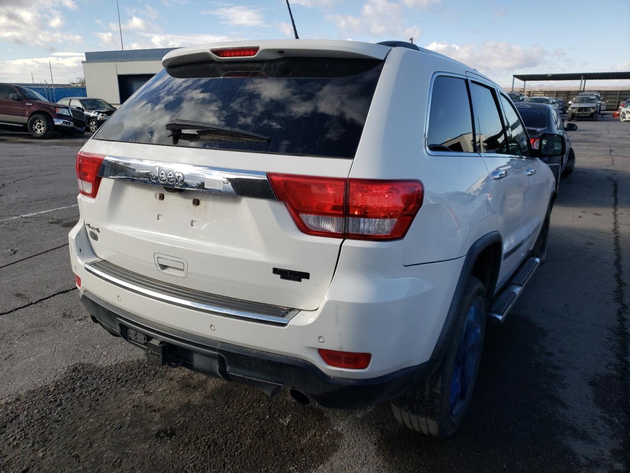Photo 4 from auction – 2011 JEEP GRAND CHER with VIN 1J4RR6GT5BC606695
