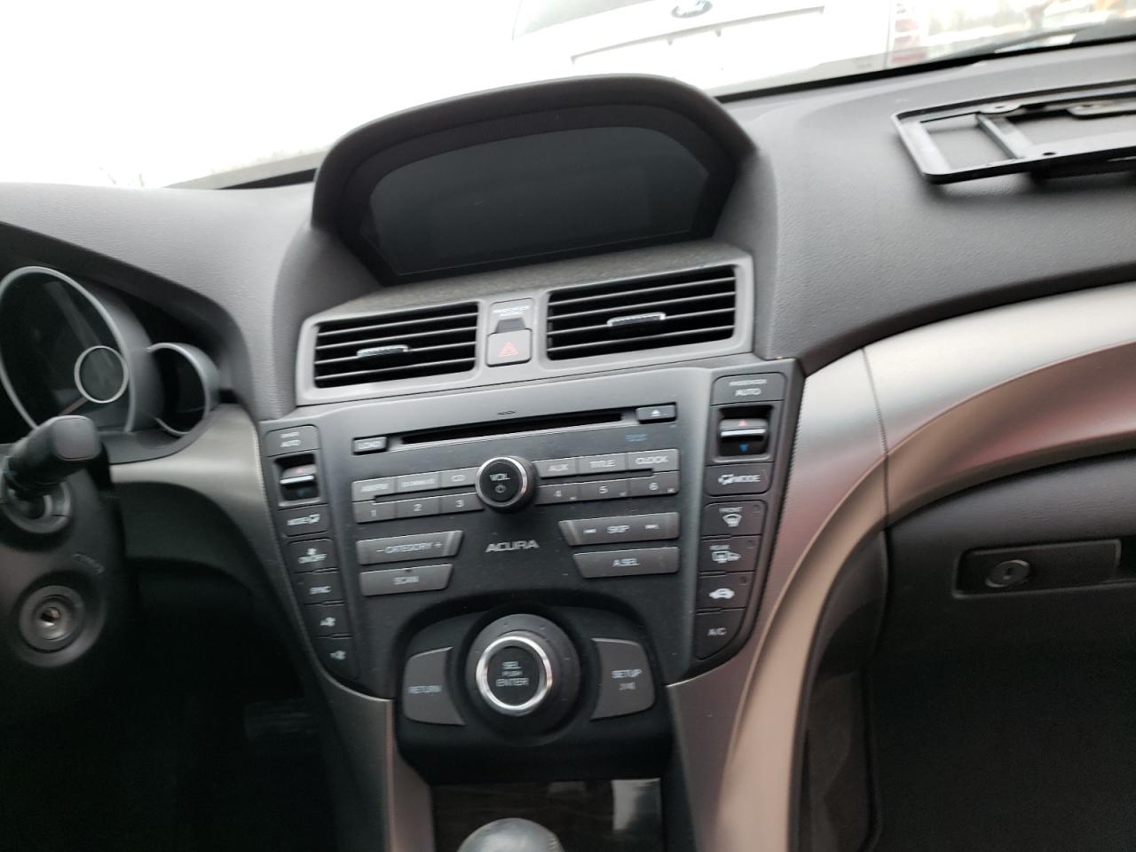 Photo 9 from auction – 2012 ACURA TL with VIN 19UUA8F20CA032601