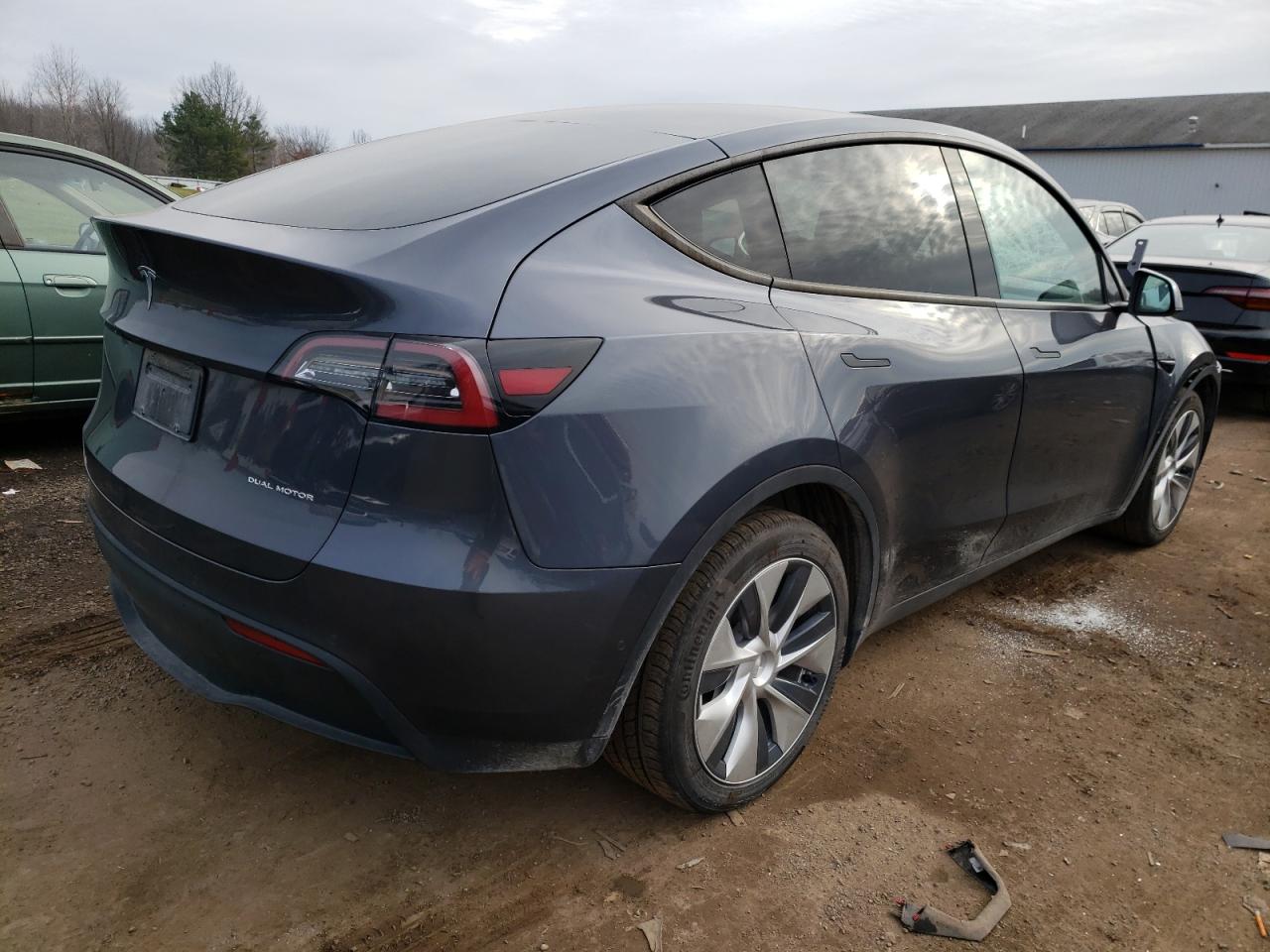 Photo 4 from auction – 2020 TESLA MODEL Y with VIN 5YJYGDEE7LF010167