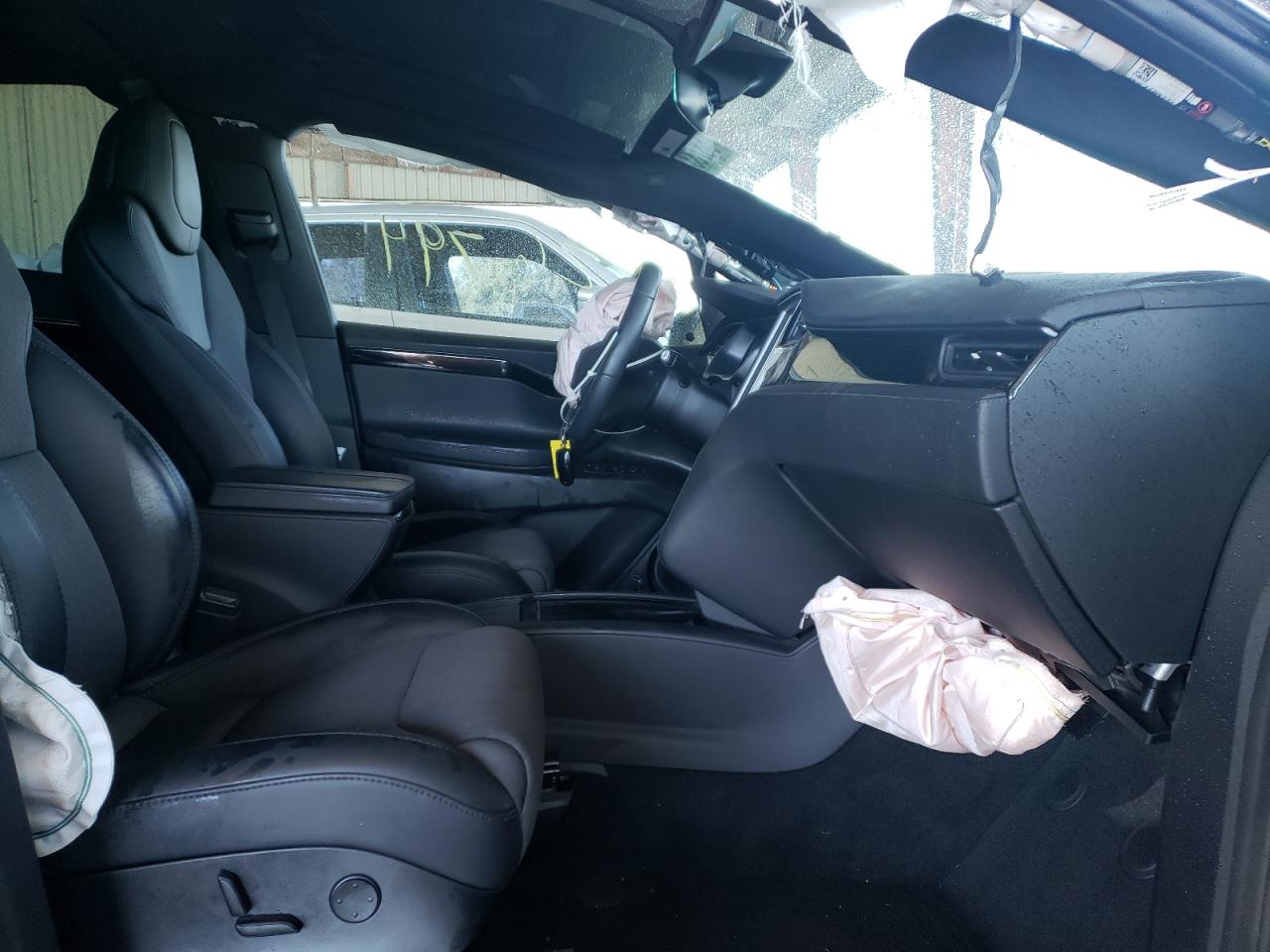 Photo 5 from auction – 2018 TESLA MODEL X with VIN 5YJXCDE20JF114137