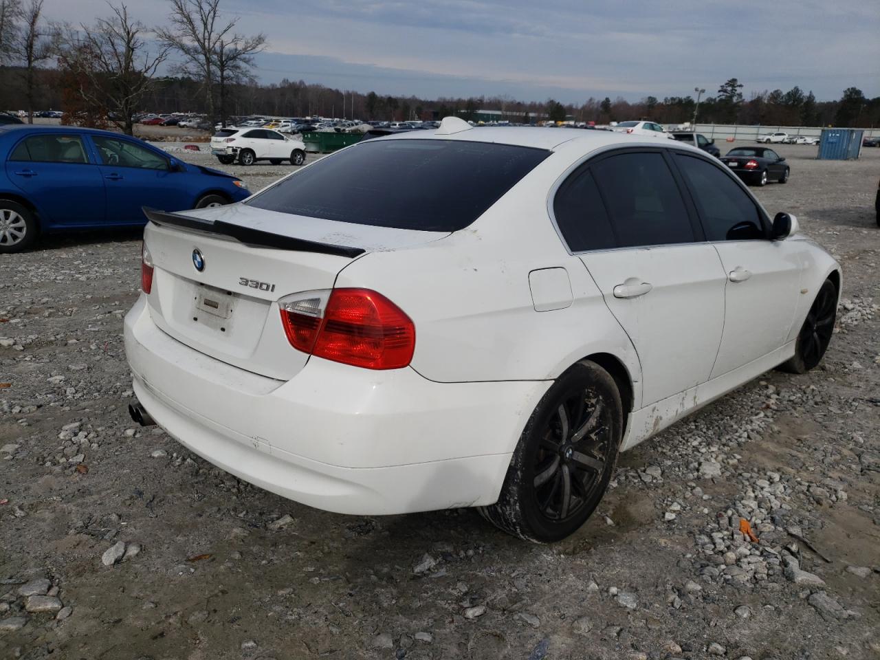 Photo 4 from auction – 2006 BMW 330 I with VIN WBAVB33516PS11925