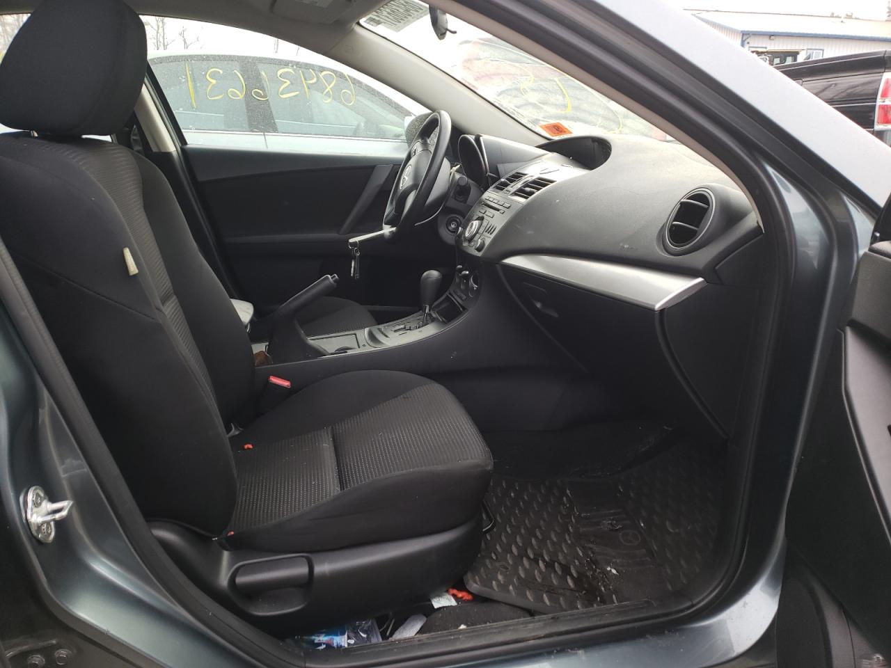 Foto 5 de la subasta – 2012 MAZDA 3 I con VIN JM1BL1UG7C1511586