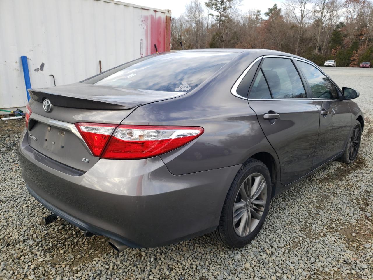Photo 4 from auction – 2017 TOYOTA CAMRY LE with VIN 4T1BF1FK6HU398434