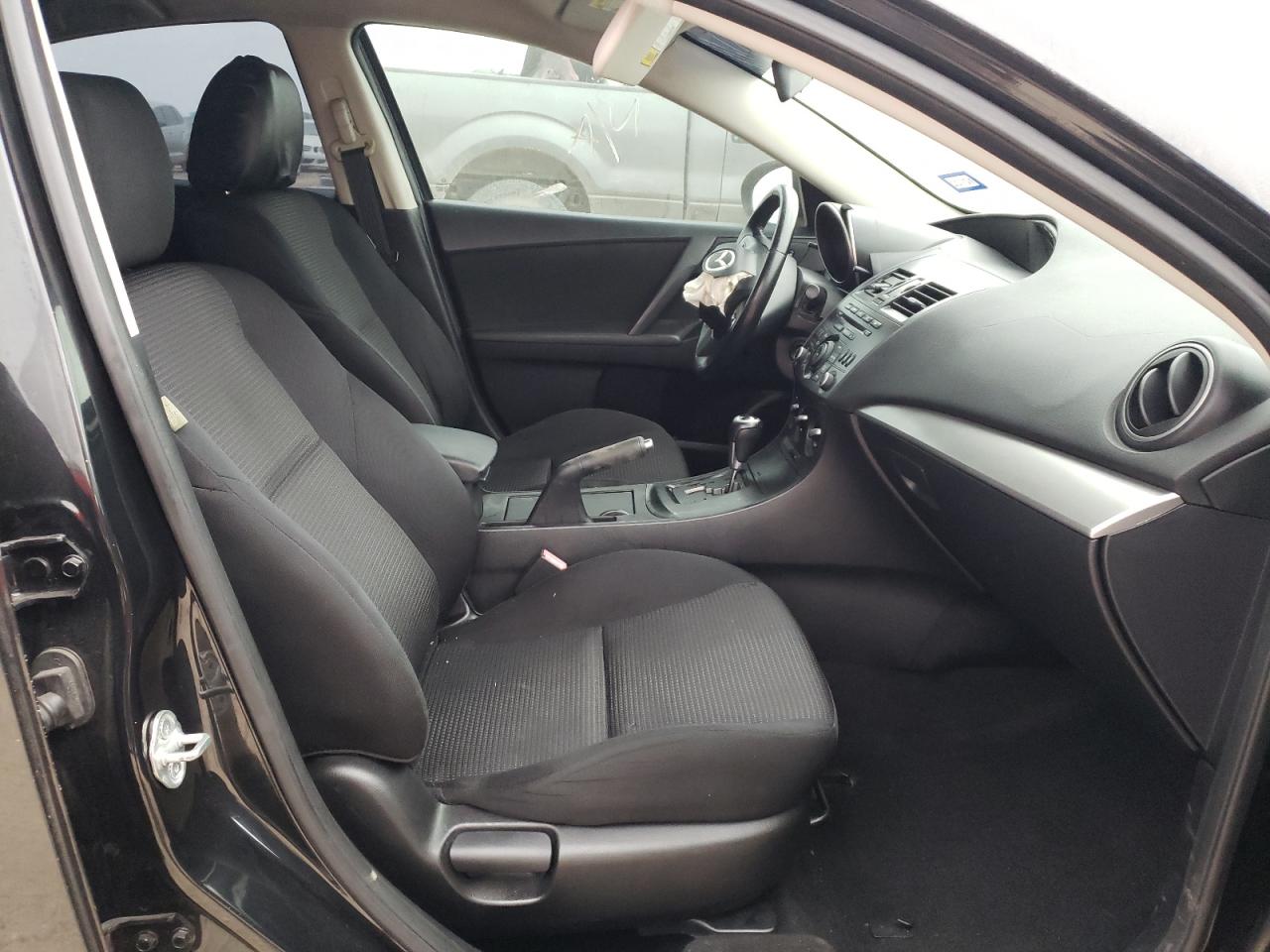 Photo 5 from auction – 2012 MAZDA 3 I with VIN JM1BL1V74C1656423