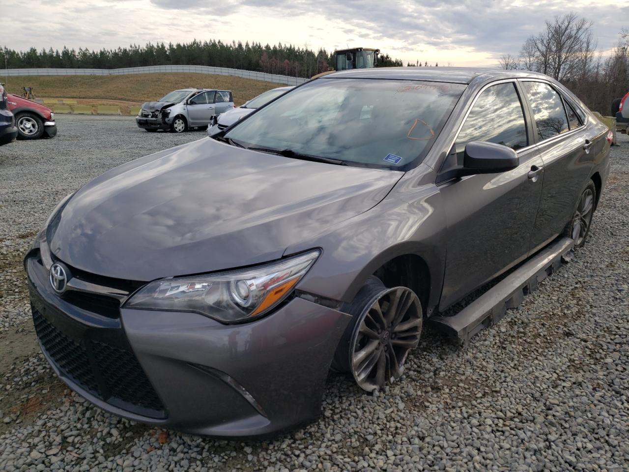 Photo 2 from auction – 2017 TOYOTA CAMRY LE with VIN 4T1BF1FK6HU398434