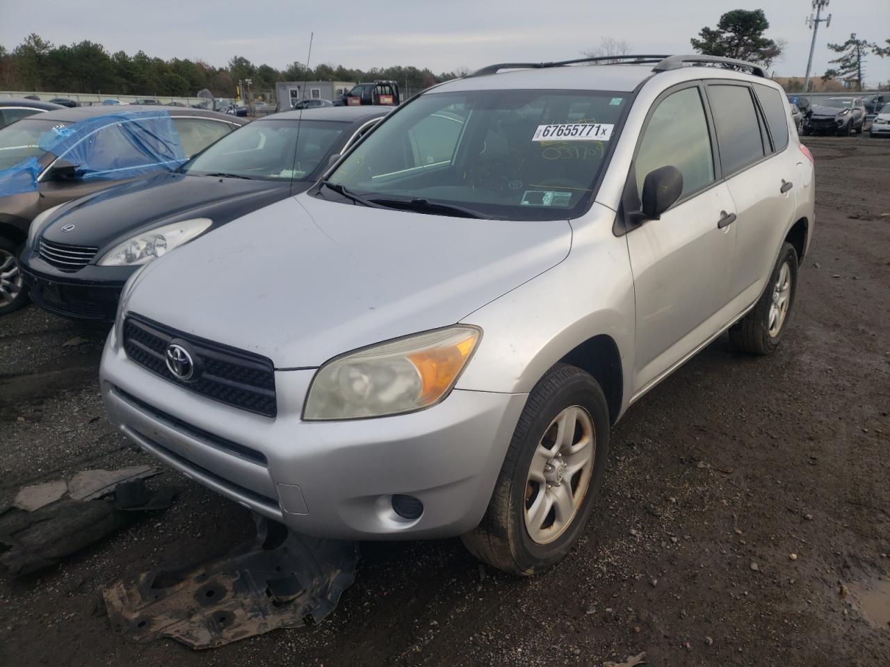 Photo 2 from auction – 2006 TOYOTA RAV4 with VIN JTMBD35VX65039709