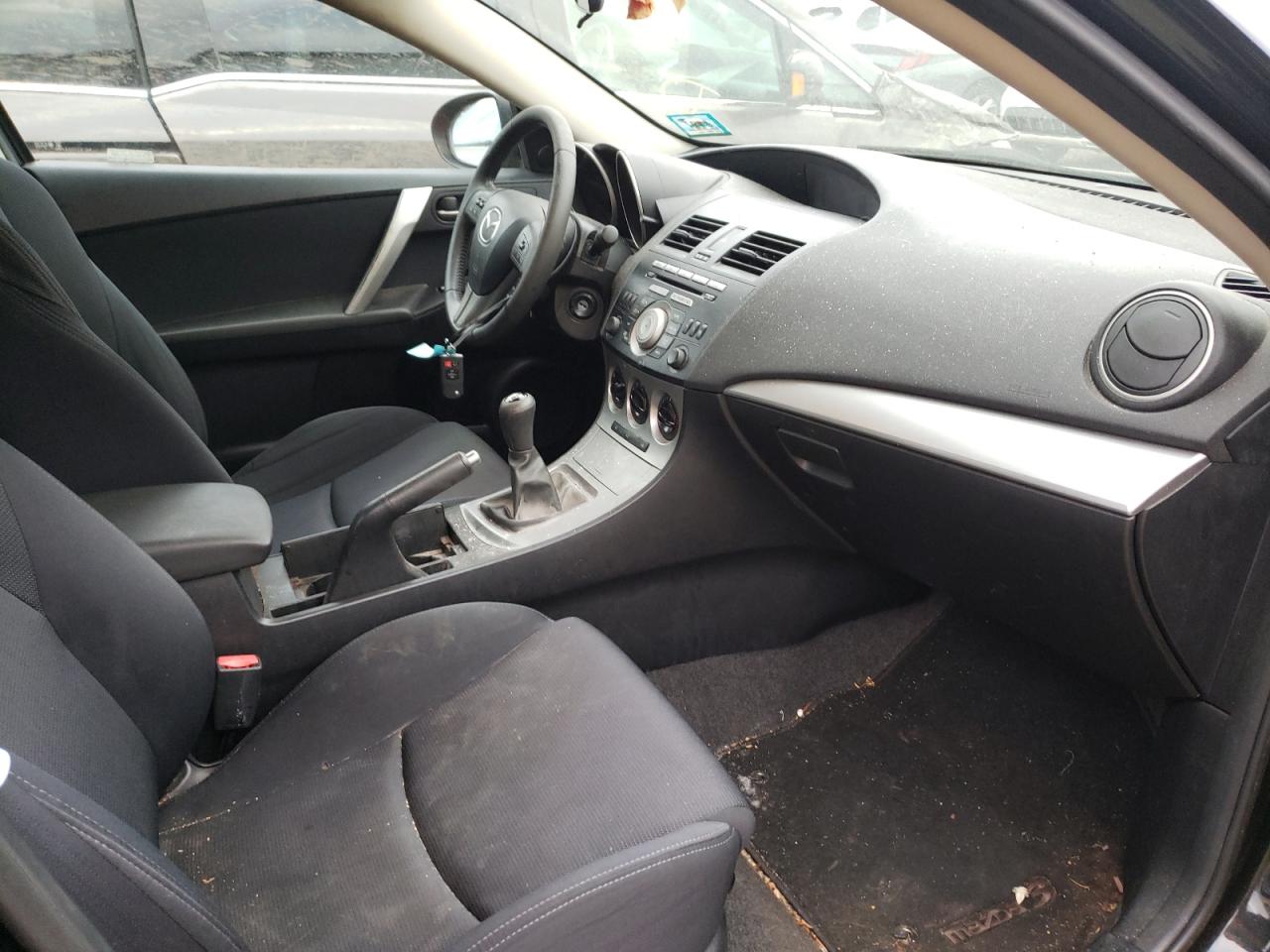 Photo 5 from auction – 2010 MAZDA 3 S with VIN JM1BL1S67A1207682