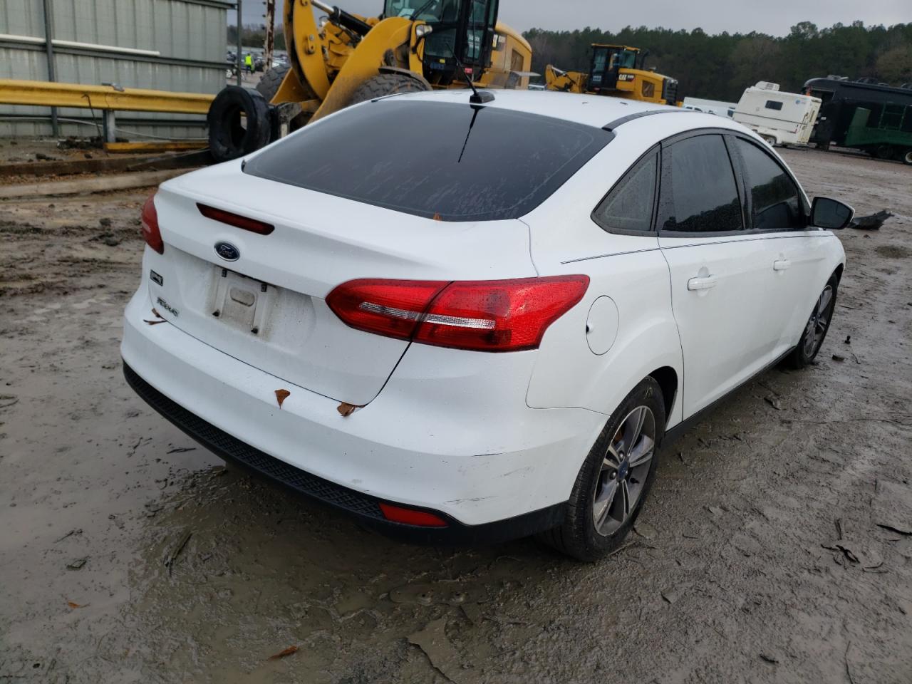 Photo 4 from auction – 2018 FORD FOCUS SE with VIN 1FADP3FE8JL214676