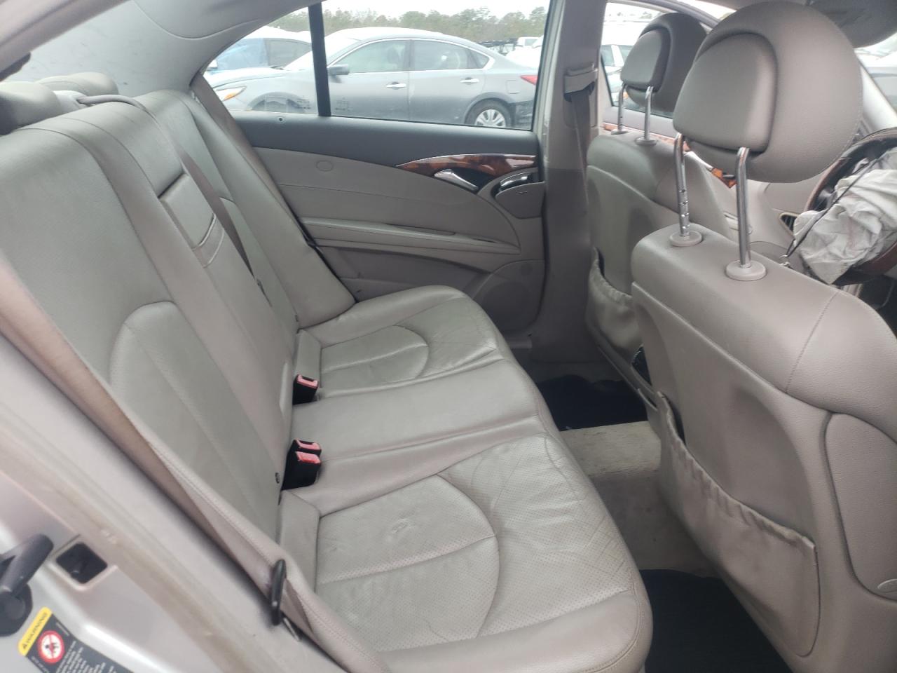 Photo 6 from auction – 2004 MERCEDES-BENZ E-CLASS with VIN WDBUF82JX4X126575