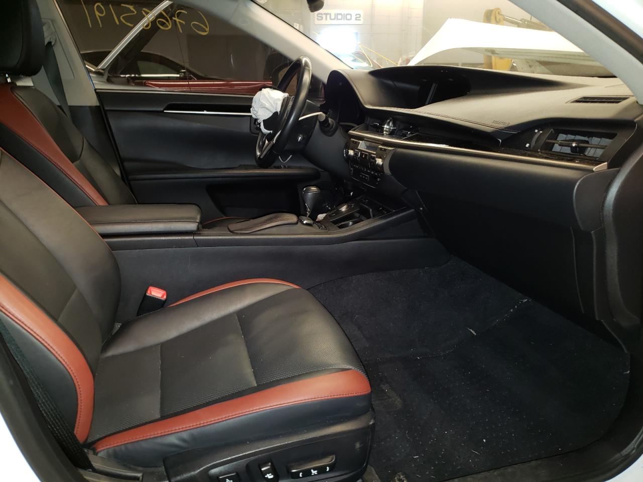 Photo 5 from auction – 2015 LEXUS ES 350 with VIN JTHBK1GG5F2177893