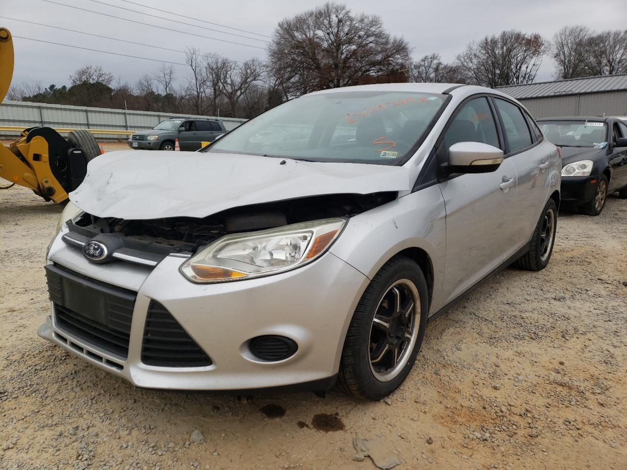 Photo 2 from auction – 2013 FORD FOCUS SE with VIN 1FADP3F26DL332669