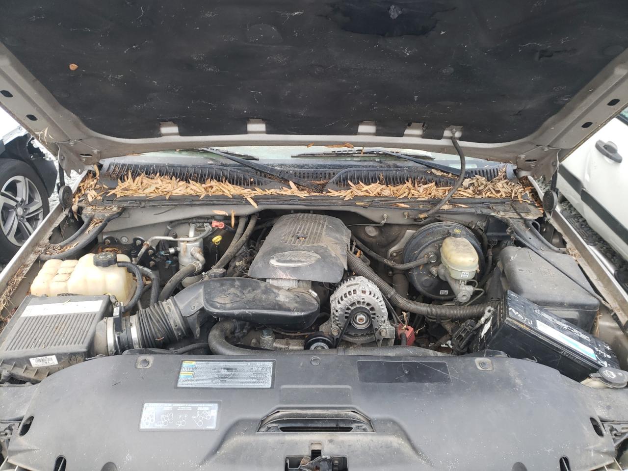 Photo 7 from auction – 2005 GMC NEW SIERRA with VIN 1GTEC14V95E172997