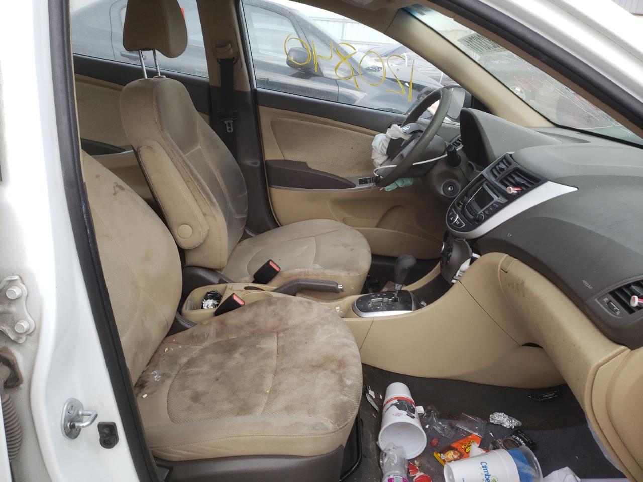 Photo 5 from auction – 2014 HYUNDAI ACCENT GLS with VIN KMHCT4AE9EU606690