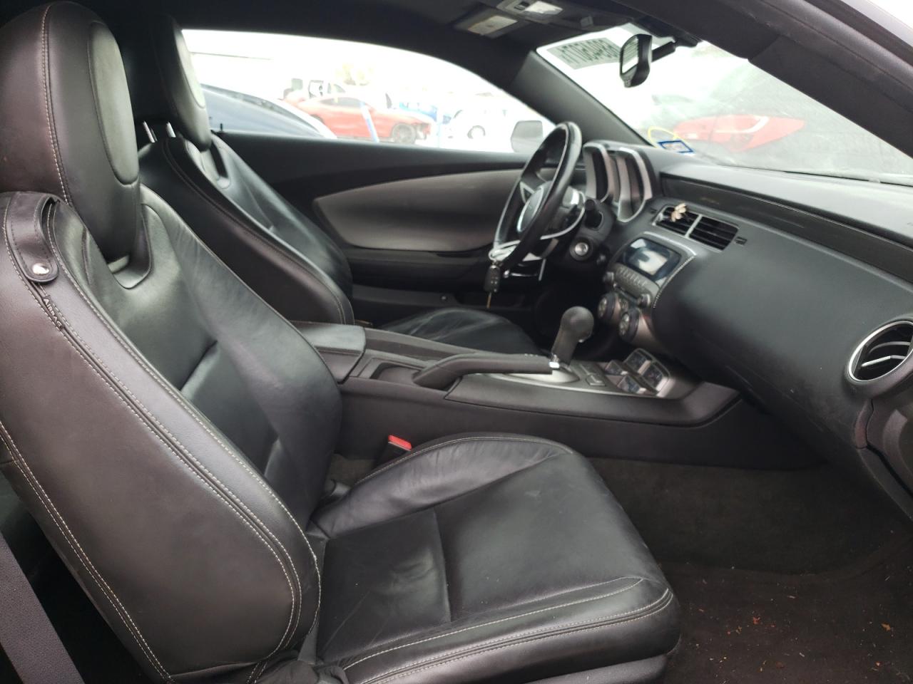 Photo 5 from auction – 2011 CHEVROLET CAMARO LT with VIN 2G1FC1ED3B9141827