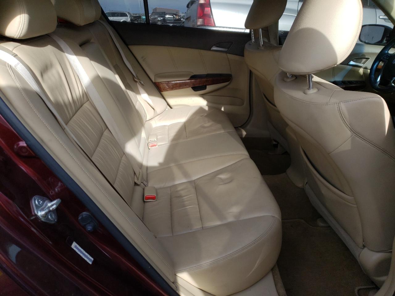 Photo 6 from auction – 2008 HONDA ACCORD EXL with VIN JHMCP26848C027079