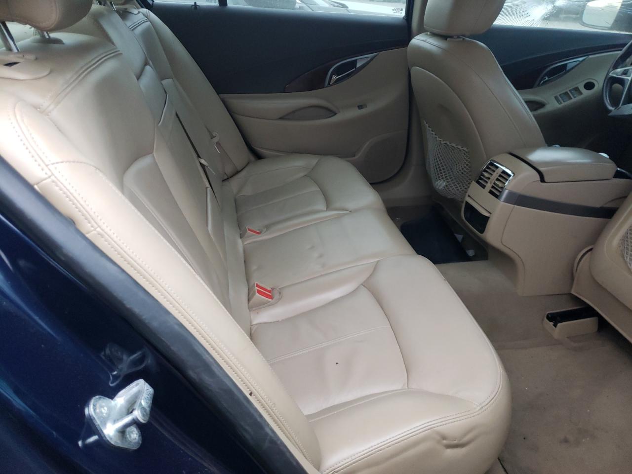 Photo 6 from auction – 2011 BUICK LACROSSE C with VIN 1G4GC5ED1BF355057