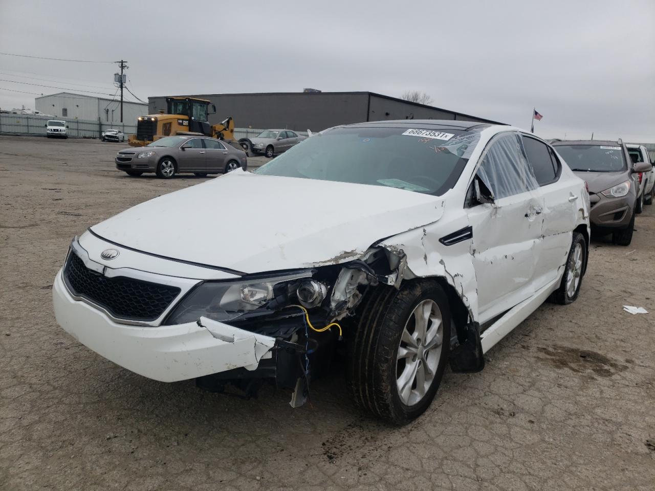 Photo 2 from auction – 2013 KIA OPTIMA EX with VIN 5XXGN4A77DG223028