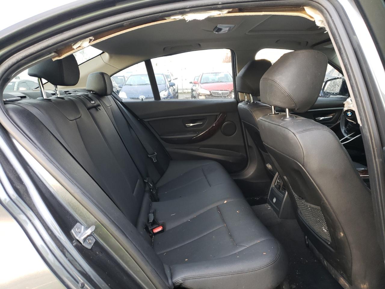 Photo 6 from auction – 2013 BMW 328 XI with VIN WBA3B3G50DNR79860