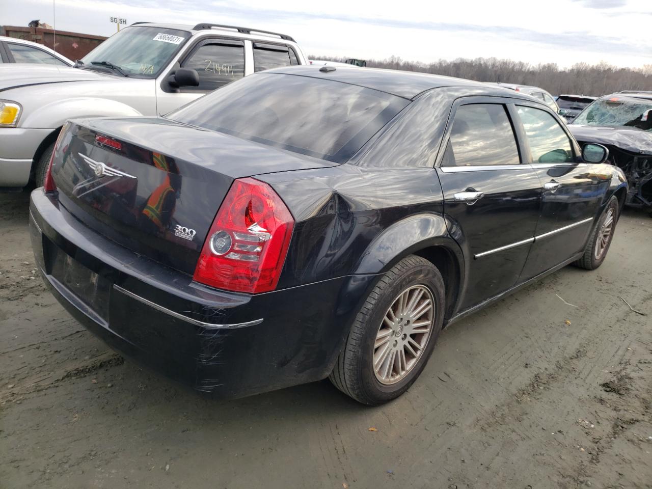 Photo 4 from auction – 2010 CHRYSLER 300 TOURIN with VIN 2C3CA5CV5AH206298