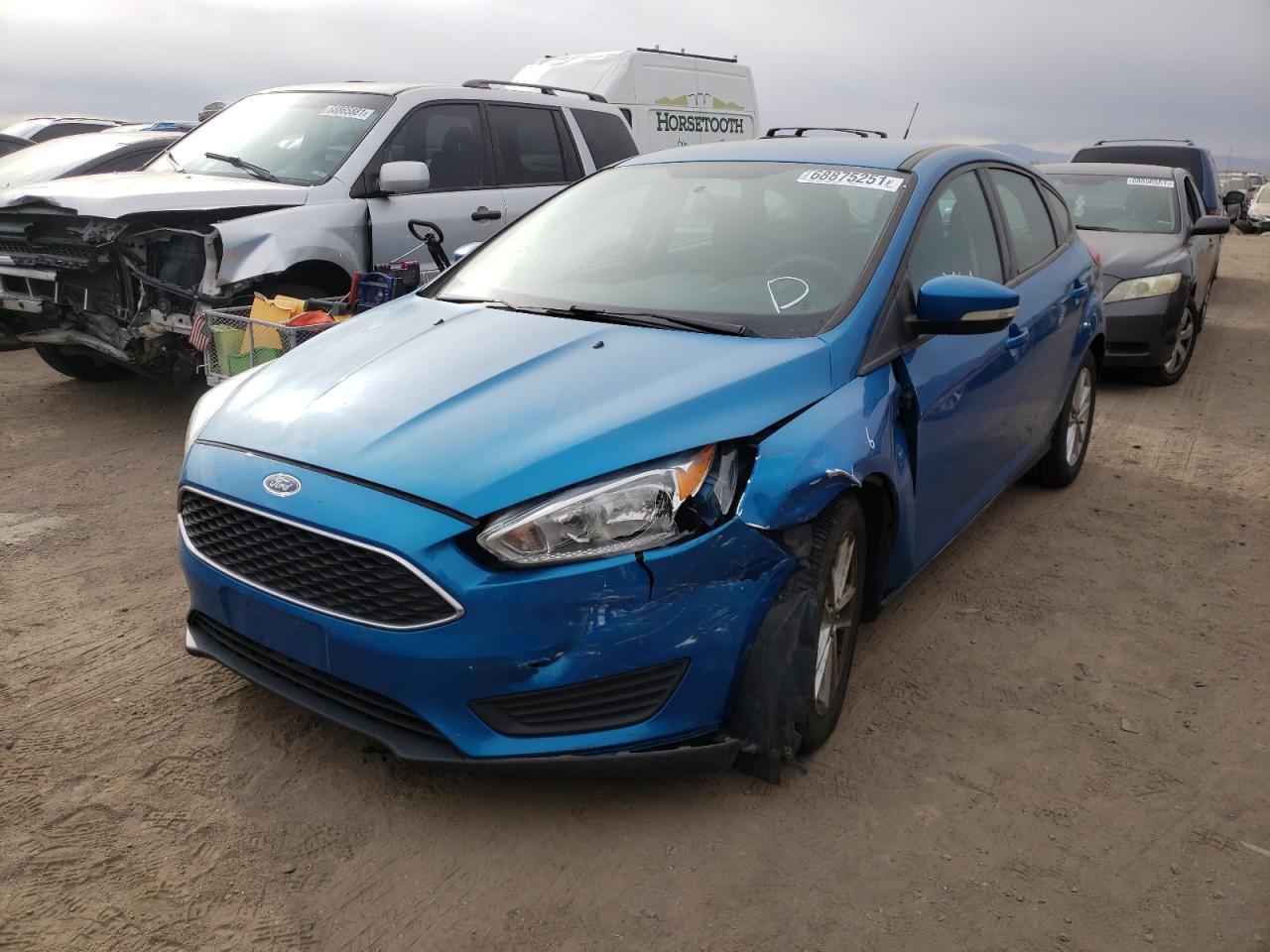 Photo 2 from auction – 2015 FORD FOCUS SE with VIN 1FADP3K28FL330138