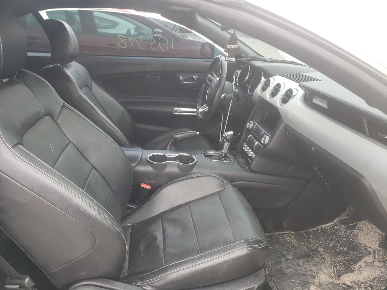 Photo 5 from auction – 2016 FORD MUSTANG with VIN 1FATP8UHXG5222832