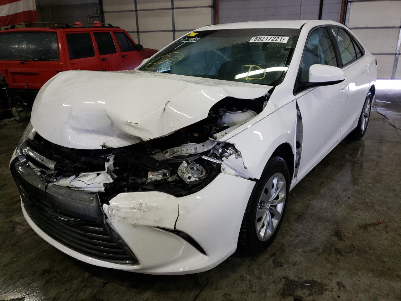 Photo 2 from auction – 2017 TOYOTA CAMRY LE with VIN 4T1BF1FK1HU393545