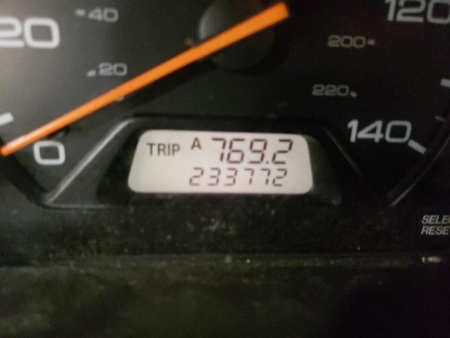 Photo 8 from auction – 2004 HONDA ODYSSEY with VIN 5FNRL18834B111230