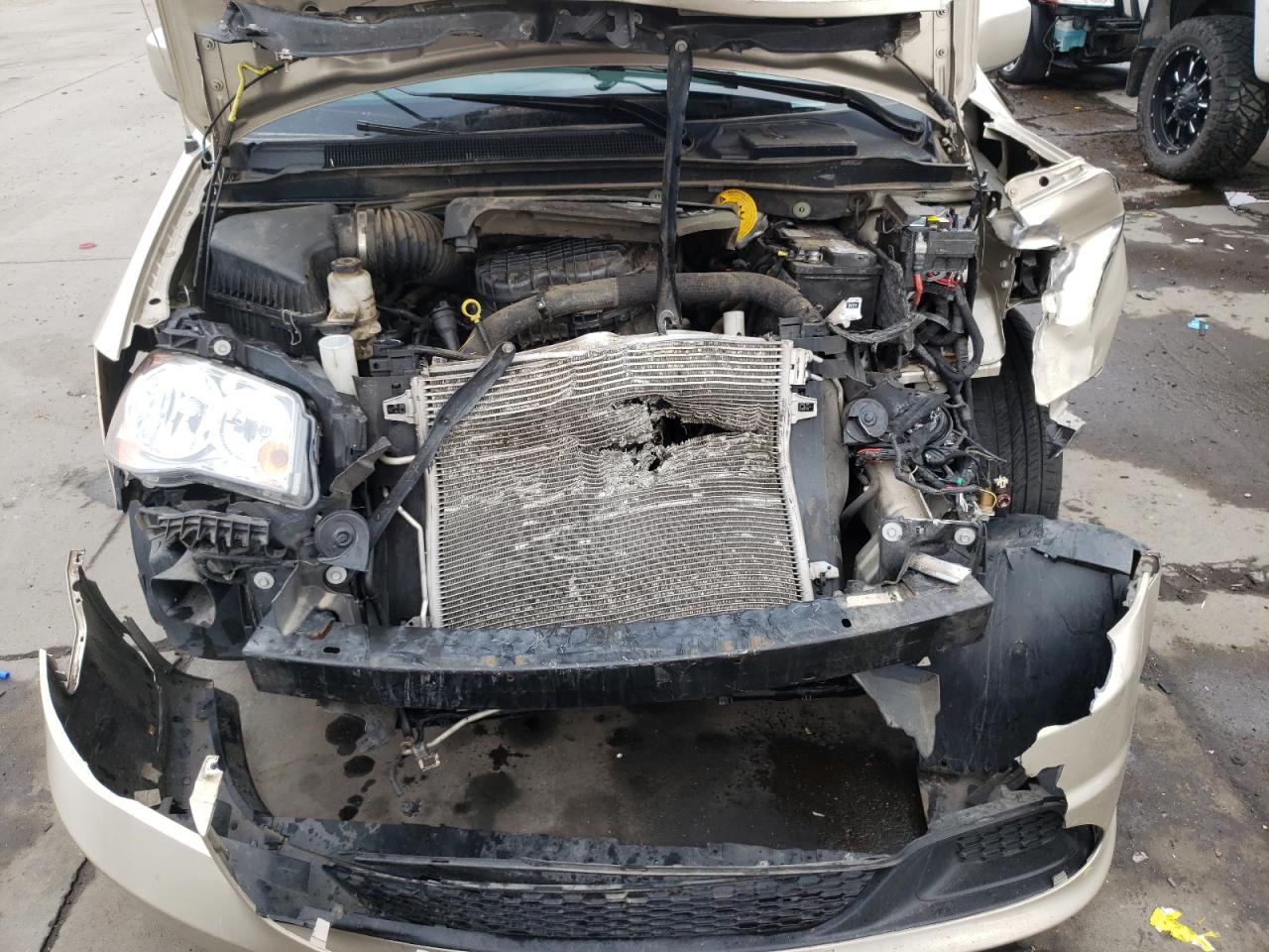 Foto 7 de la subasta – 2014 DODGE GRAND CARA con VIN 2C4RDGCG3ER259155