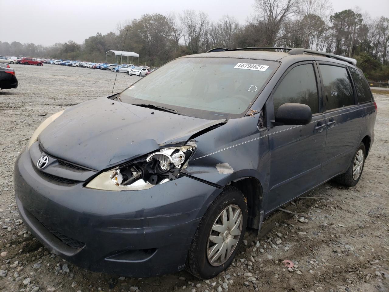 Photo 2 from auction – 2006 TOYOTA SIENNA CE with VIN 5TDZA23C06S435984